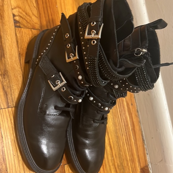 Zara Boots - Picture 2 of 4